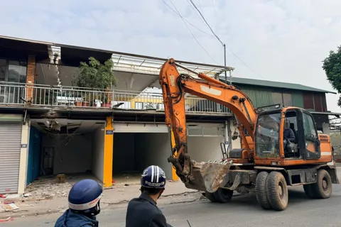 Xã Ngọc Hồi: hoàn thành đợt cưỡng chế các công trình vi phạm đất đai, trật tự xây dựng
