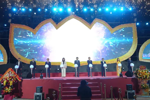 Gia Lâm khánh thành Công viên trung tâm – điểm nhấn đô thị chào mừng Đại hội XIV của Đảng
