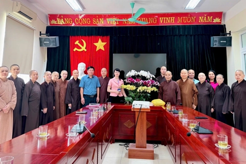 Lãnh đạo xã Nam Phù tiếp và làm việc với Ban Trị sự Giáo hội Phật giáo Việt Nam huyện Thanh Trì cũ