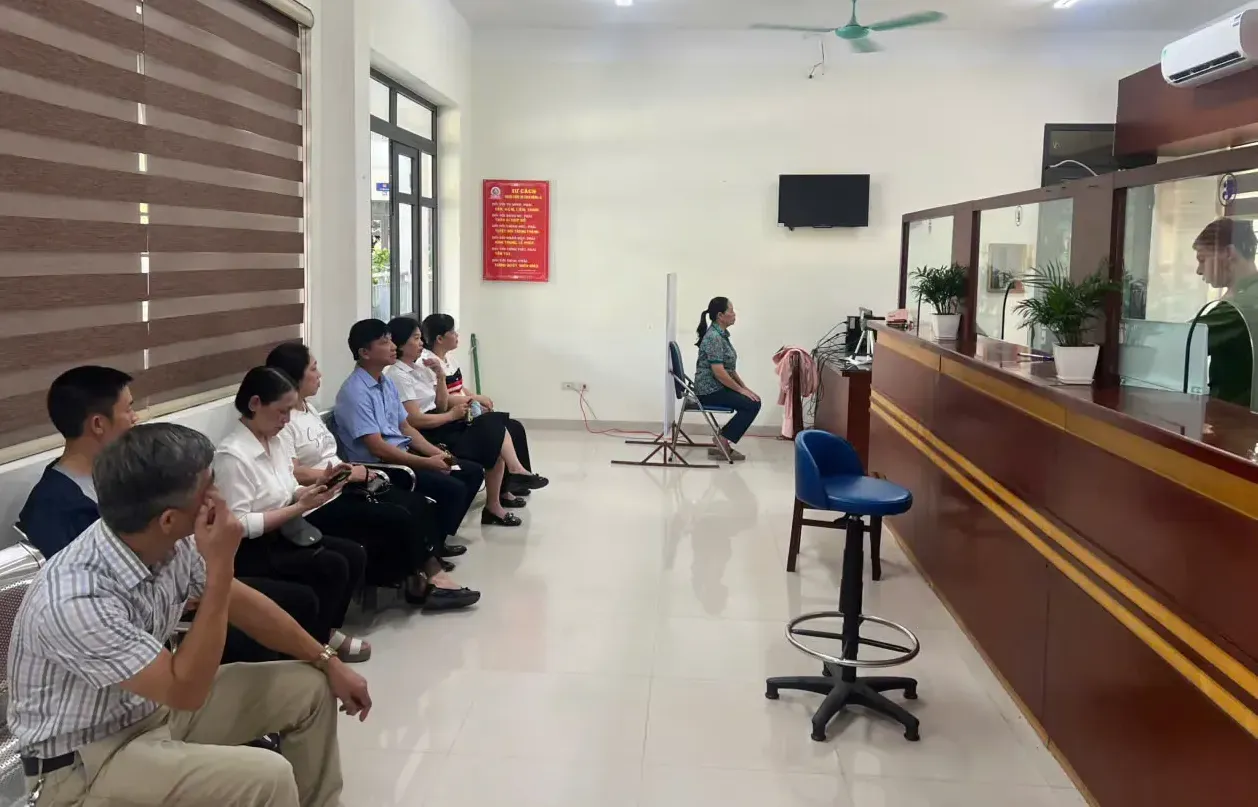 Xã Gia Lâm: Gần 39% số đảng viên đã được cấp đổi thẻ, chuẩn hóa thông tin