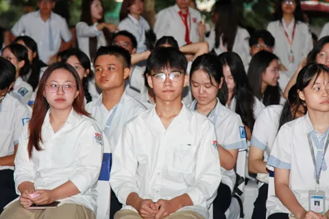 Bộ GD&ĐT công bố đề thi và đáp án các môn Kỳ thi học sinh giỏi quốc gia