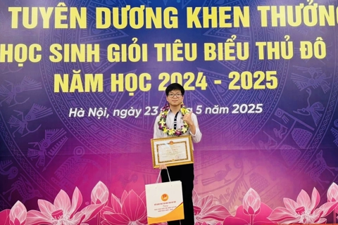 Hà Nội: thủ khoa tổ hợp A00 từng là thủ khoa kỳ thi đánh giá năng lực (HSA)
