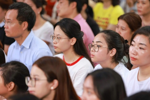 Nghiêm túc nghiên cứu tổ hợp môn lựa chọn lớp 10