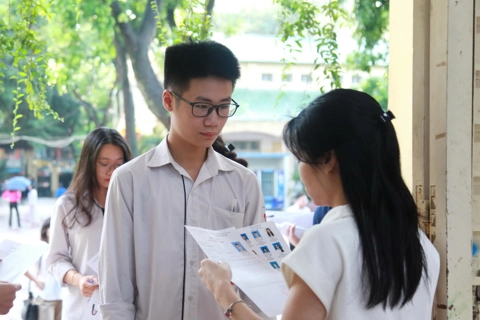 Những điểm mới trong khâu chấm thi tốt nghiệp THPT 2025
