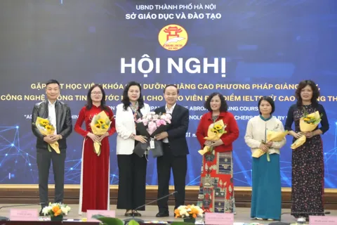 100 giáo viên Hà Nội tham gia khoá học nâng cao phương pháp giảng dạy tại Úc