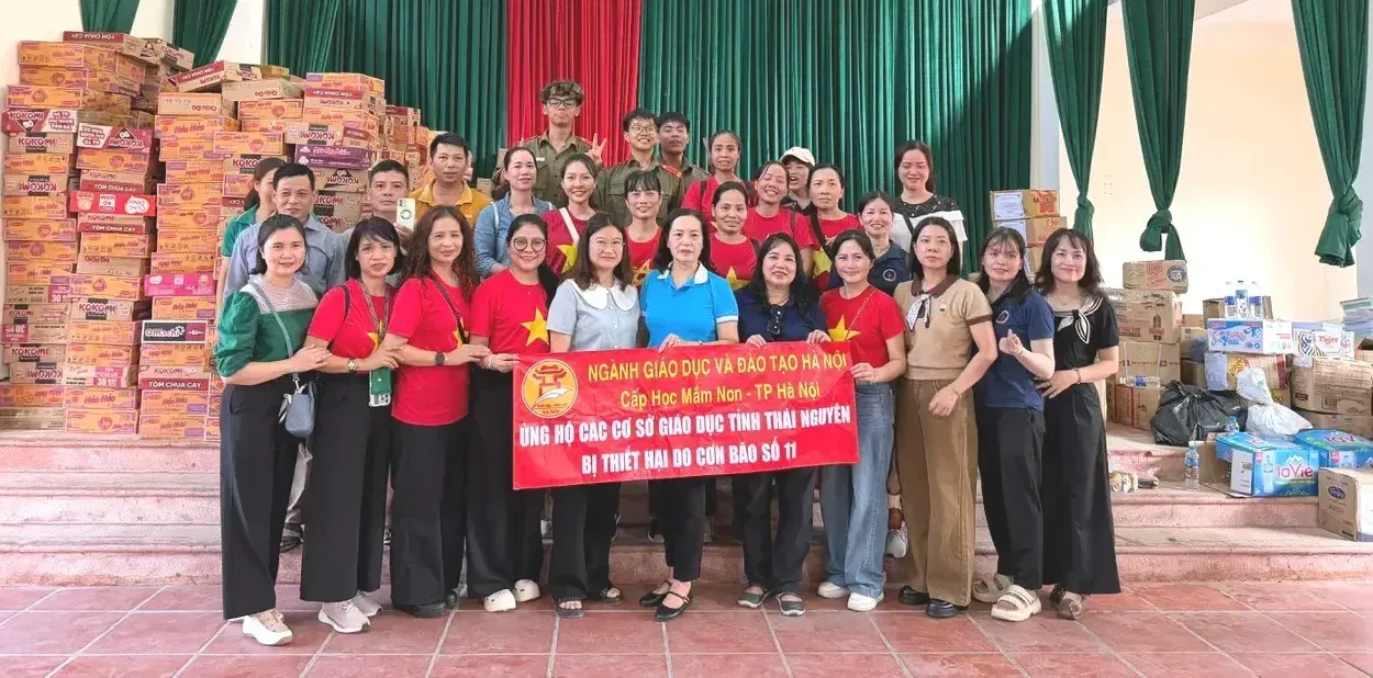 Ngành giáo dục Hà Nội lan tỏa yêu thương đến các trường học tỉnh Thái Nguyên