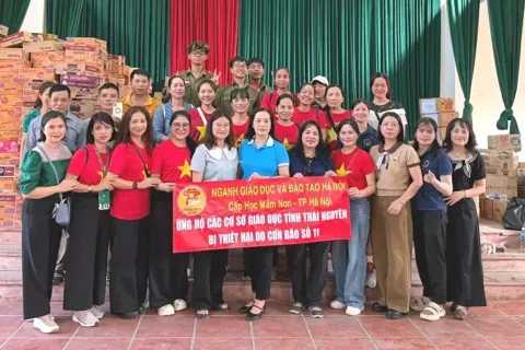 Ngành giáo dục Hà Nội lan tỏa yêu thương đến các trường học tỉnh Thái Nguyên