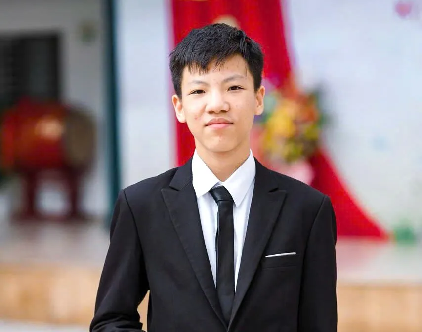Cậu học sinh lớp 11 và hành trình đến với các sân chơi học thuật đỉnh cao