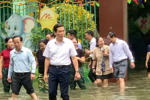 Hà Nội: 29 trường học bị úng ngập do hoàn lưu bão số 11