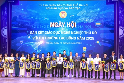Sôi nổi Ngày hội gắn kết giáo dục nghề nghiệp Thủ đô với thị trường lao động năm 2025
