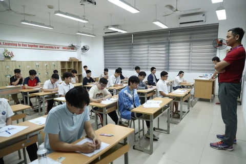 Môn ngữ văn - kỳ thi tốt nghiệp THPT 2025: 10 thí sinh vi phạm quy chế