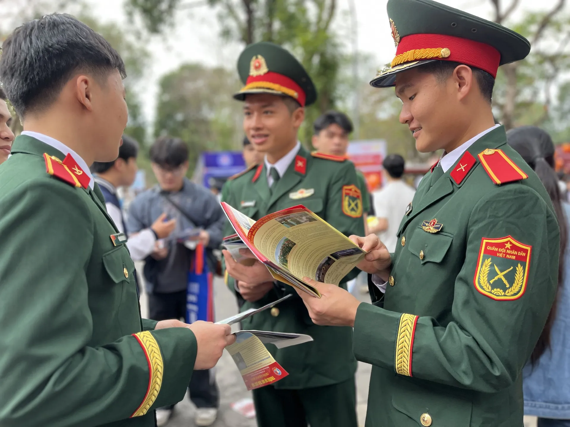 Điểm sàn khối ngành quân đội năm 2025 từ 14,5 đến 23 điểm