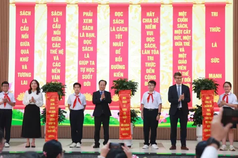 Hà Nội phát động Tuần lễ hưởng ứng học tập suốt đời năm 2025