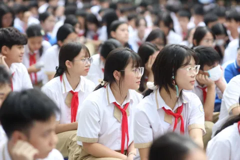 Bộ GD&ĐT đề xuất 6 chính sách đặc thù để thực hiện đột phá phát triển GD&ĐT
