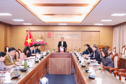 Không làm xáo trộn hoạt động dạy học khi thực hiện sắp xếp trường lớp