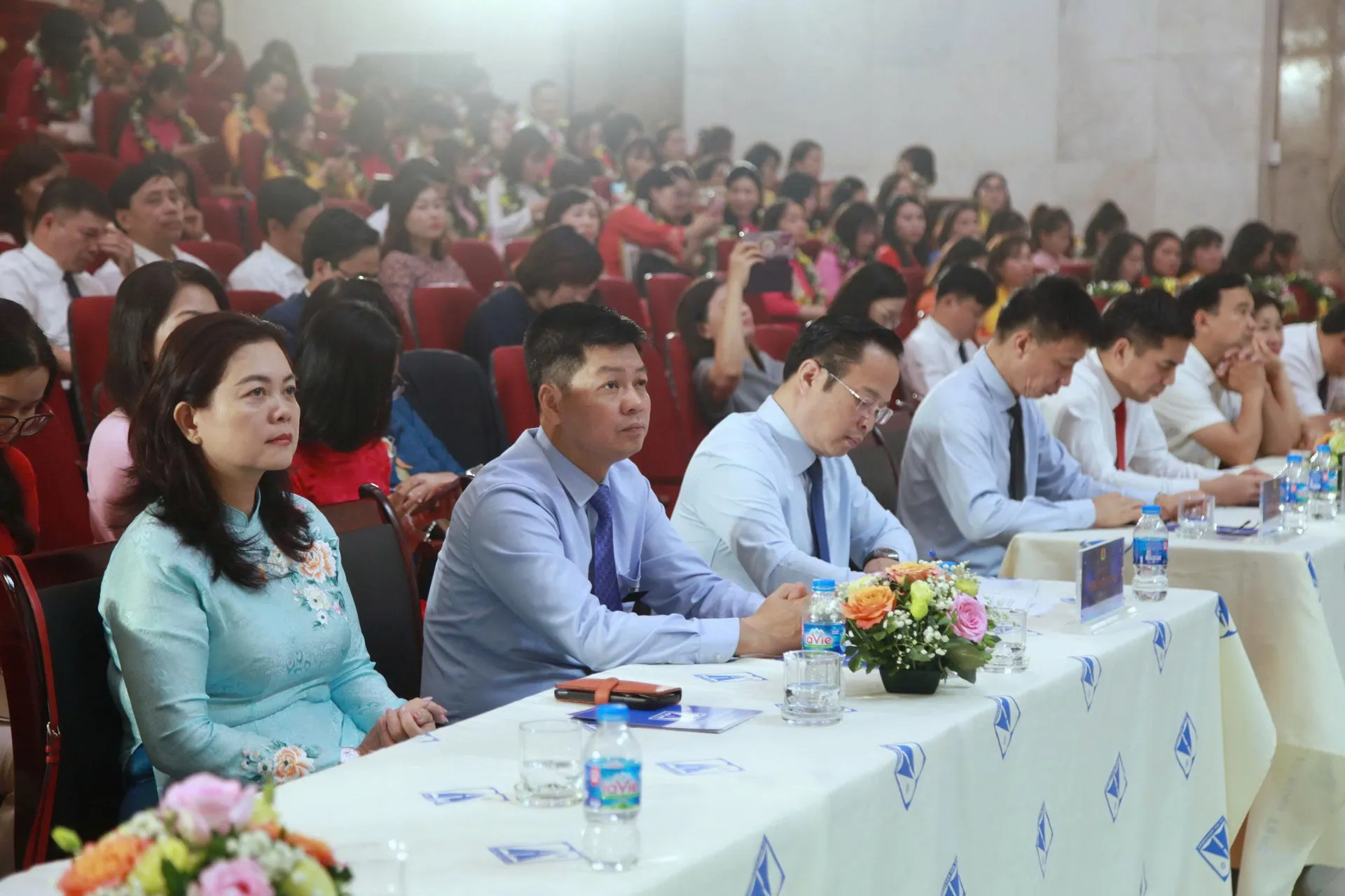 Hình ảnh 1
