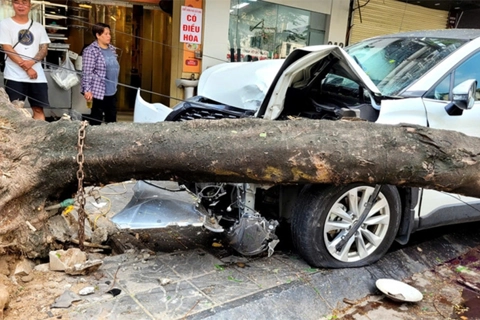 Giám đốc Công an TP Hà Nội chỉ đạo làm rõ vụ tai nạn liên hoàn