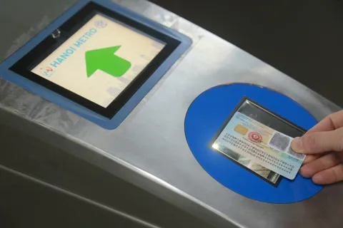 Hà Nội Metro thử nghiệm định danh trên tàu điện Cát Linh - Hà Đông