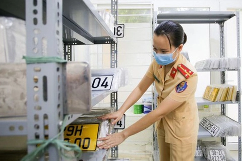 Thu ngân sách Nhà nước 5.200 tỷ đồng từ đấu giá biển số xe
