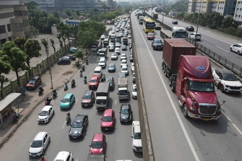 Vành đai 3 trên cao đang được sửa chữa cấp tốc
