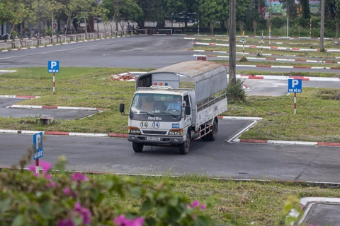 Hà Nội: tổ chức sát hạch giấy phép lái xe hết hạn và bị trừ hết điểm