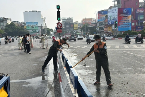 Hà Nội: ra quân chỉnh trang hạ tầng giao thông