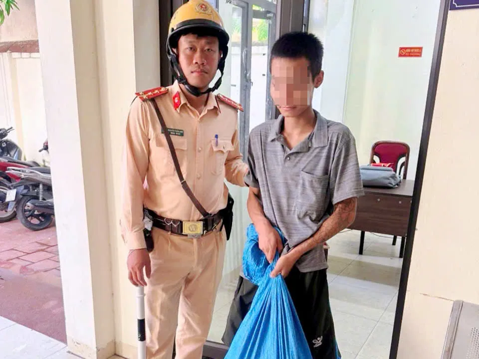 CSGT Hà Nội bắt giữ đối tượng trộm cắp tài sản 