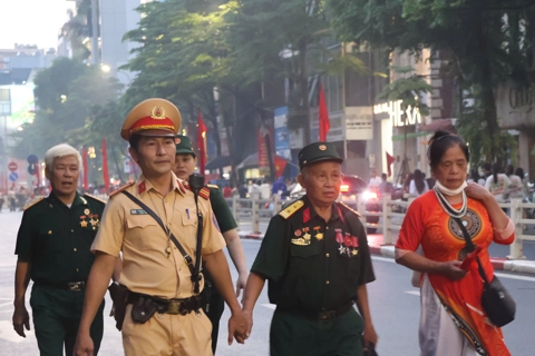CSGT Hà Nội, huy động toàn bộ lực lượng bảo đảm trật tự, an toàn giao thông lễ kỷ niệm 80 năm Quốc khánh 2/9

