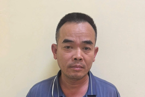 Tạm giữ hình sự lái xe ô tô đâm chết người tại xã Phú Xuyên