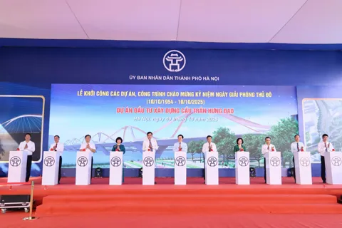 Hà Nội: Khởi công dự án xây dựng cầu Trần Hưng Đạo

