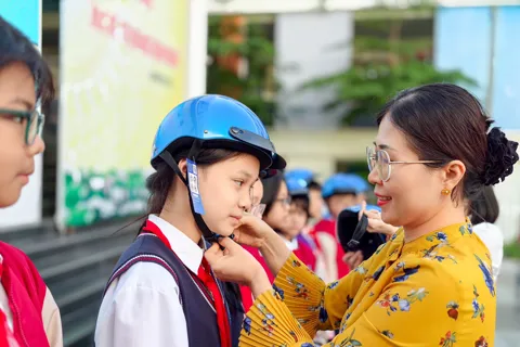 Xây dựng văn hoá giao thông bền bỉ, hiệu quả