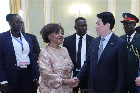 Đưa quan hệ Việt Nam - Angola trở thành hình mẫu cho hợp tác Nam - Nam
