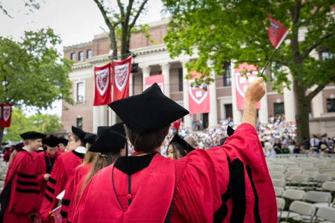 Harvard "lâm nạn": Mỹ cấm tuyển sinh quốc tế, Trung Quốc phản đối gay gắt