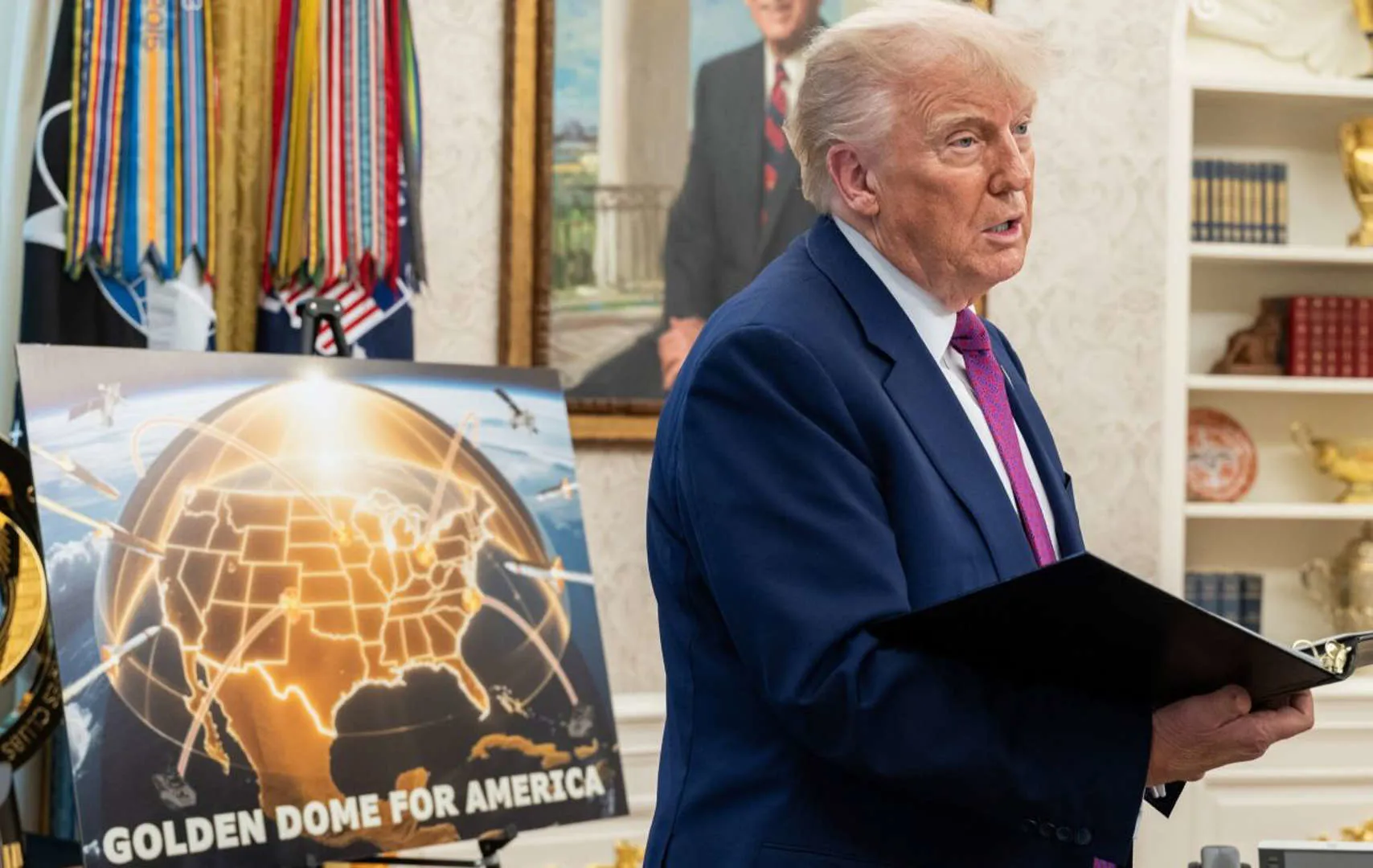 Tổng thống Donald Trump và sự dịch chuyển âm thầm làm thay đổi nước Mỹ