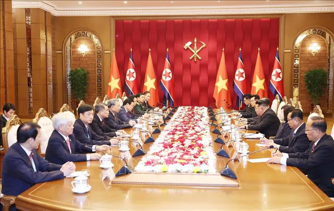 Tổng Bí thư Tô Lâm hội đàm với Tổng Bí thư, Chủ tịch Quốc vụ CHDCND Triều Tiên Kim Jong Un