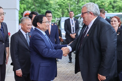 Thủ tướng Phạm Minh Chính tiếp Chủ tịch Quốc hội New Zealand Gerry Brownlee
