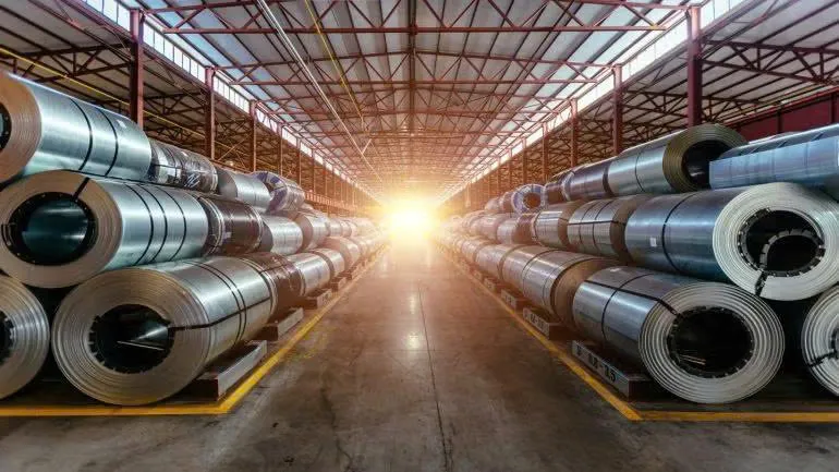 Ngành thép châu Âu chật vật trước thuế quan Mỹ
