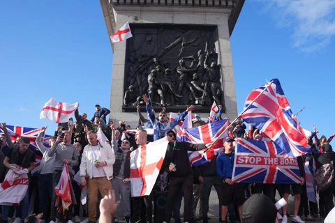 Hơn 100.000 người tuần hành tại Thủ đô London
