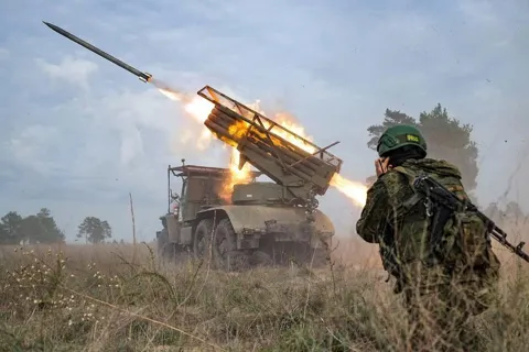 Cuộc chiến giành Pokrovsk: Nga áp sát, Ukraine đối mặt thử thách sinh tử