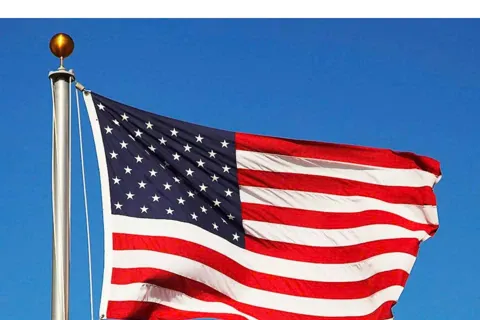 Ông Trump siết quản lý tem phiếu thực phẩm, gây căng thẳng với các bang Dân chủ