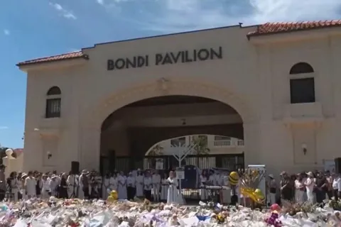 Australia siết luật súng và biểu tình sau thảm kịch Bondi