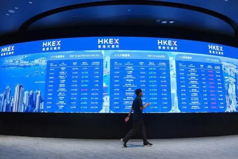 Thị trường châu Á giao dịch thận trọng, dầu tăng trước đàm phán Mỹ - Iran
