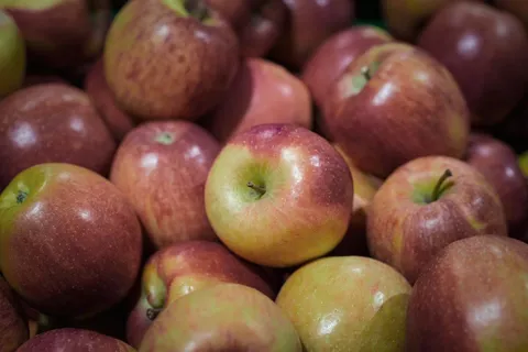 Táo châu Âu bị phát hiện chứa nhiều dư lượng thuốc trừ sâu độc hại