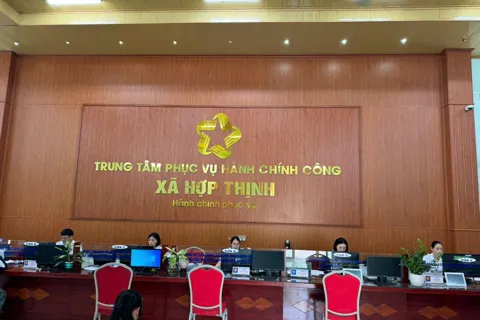 Từ tháng 10, 25 dịch vụ công chuyển sang xử lý hoàn toàn điện tử