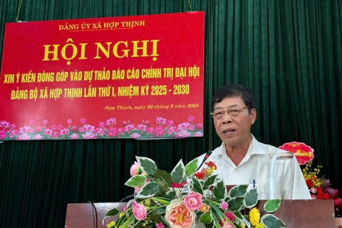 Xã Hợp Thịnh hoàn thành lấy ý kiến dự thảo Văn kiện Đại hội Đảng bộ lần thứ I