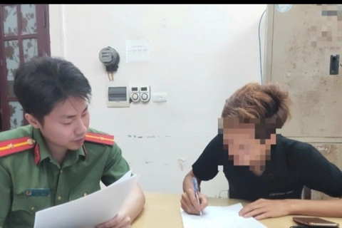 Bắc Giang: xử phạt nam thanh niên đăng bình luận sai sự thật về lễ đón Xá lợi Phật
