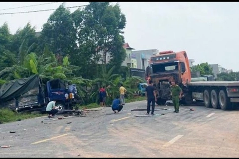Bắc Giang: tai nạn giữa 2 ô tô trên quốc lộ 31, một người tử vong