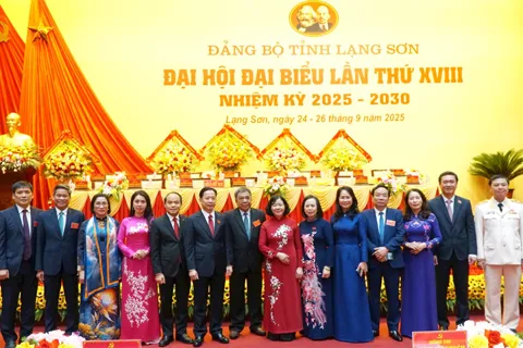 Ủy viên Bộ Chính trị, Bí thư Thành ủy Hà Nội Bùi Thị Minh Hoài: Xây dựng Lạng Sơn trở thành tỉnh biên giới có kinh tế phát triển
