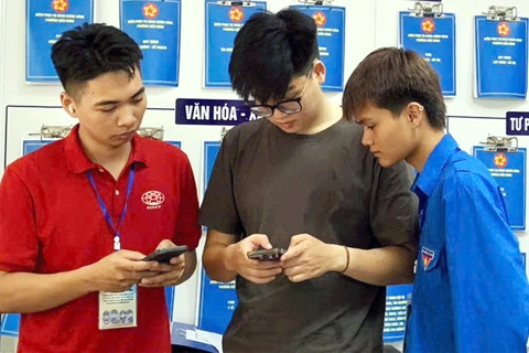 Phường Kiến Hưng phát động phong trào "Bình dân học vụ số"