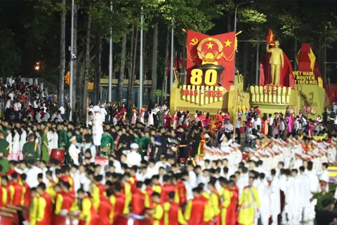 Trực tiếp: Tổng duyệt lễ diễu binh, diễu hành kỷ niệm 80 năm Quốc khánh 2/9